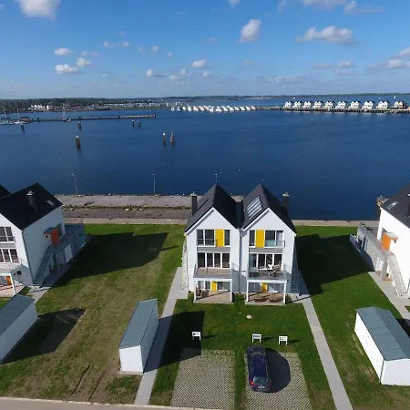 Apartment Pierhaus 14 *